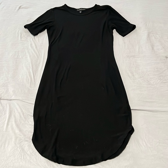 Derek Heart Black T-Shirt Dress - Picture 1 of 4